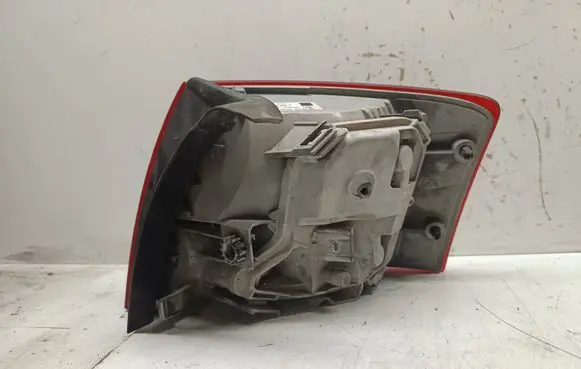 Audi A4 S4 B7 8E 8H Rear/tail lights 8E9945095E 484C01 ULO748001