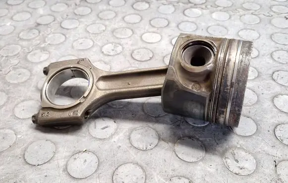 BMW 5 E60 E61 Piston with connecting rod MAHLE174 7798368
