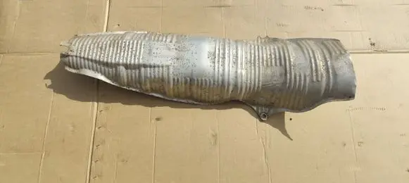 Toyota Prius (XW20) Exhaust heat shield 