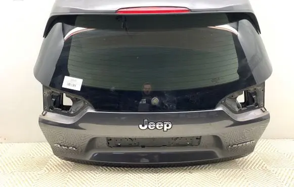 Tailgate/trunk/boot lid