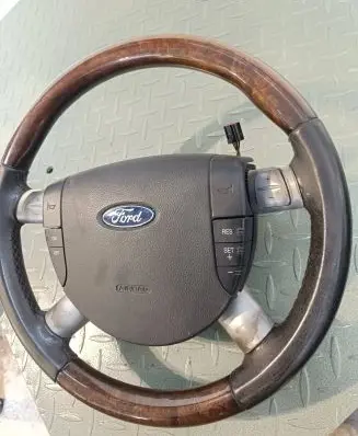 Ford Mondeo Mk III Steering wheel