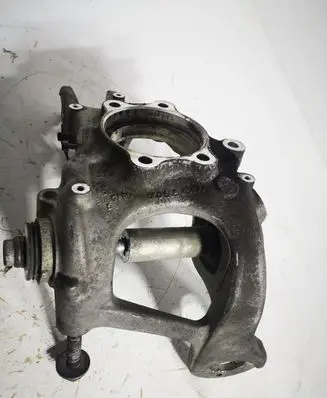 Audi A6 C7 Rear wheel hub 8K0505436AA 8K0505432AR