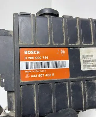 Volkswagen PASSAT B3 Engine control unit/module 0280000736 443907403E