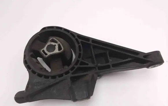 Chevrolet Orlando Gearbox mount 2300371 13305942
