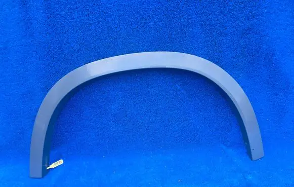 BMW X1 U11 Rear arch trim 5A01687