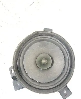 Mitsubishi Grandis Rear door speaker EAS16P6516R6 06321C4 MR9864