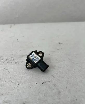 Mercedes-Benz ML W163 Air pressure sensor A0041533128 16244349