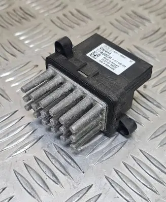 Ford C-MAX I Heater blower motor/fan resistor 6G9T19E624 F011500028 00644486