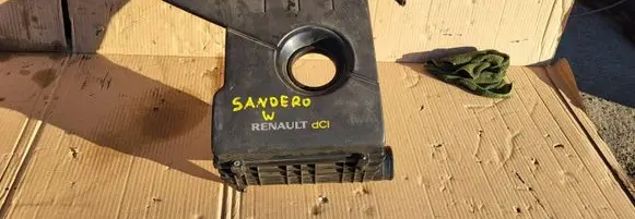 Renault Sandero I Air filter box cover 7038167 8201052772 H8200882115