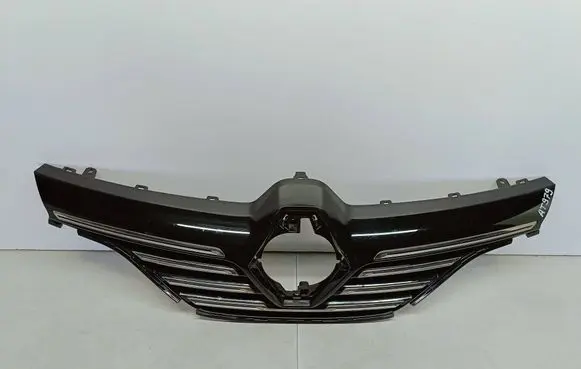 Renault Megane IV Front grill 622568380R AT979