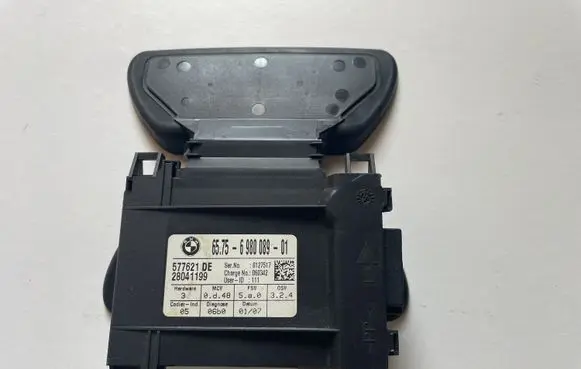 BMW 5 E60 E61 Alarm movement detector/sensor 6980089 28041199