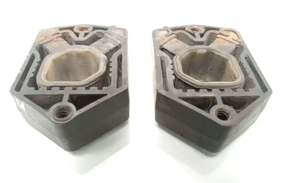 Skoda Octavia Mk2 (1Z) Radiator mount bracket 1K0121367G