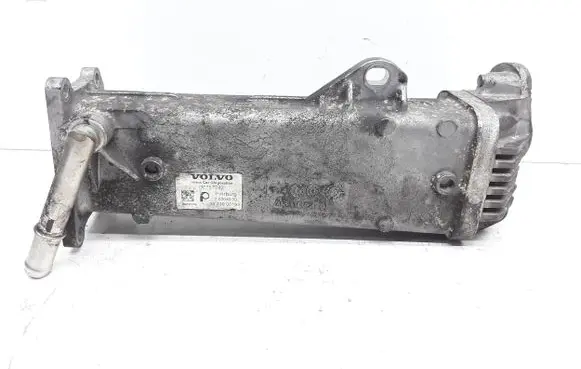Volvo V70 EGR valve cooler 30757742 70304900