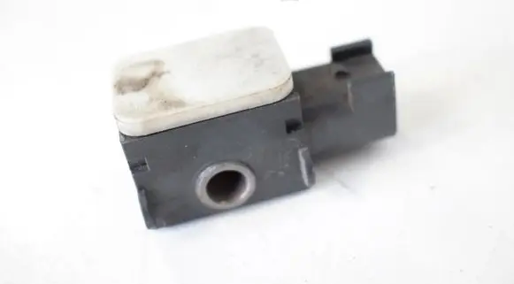 Land Rover Freelander 2 - LR2 Airbag deployment crash/impact sensor 3M5T14B006AD