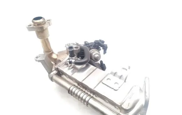 Mini Clubman F54 EGR valve 9885599
