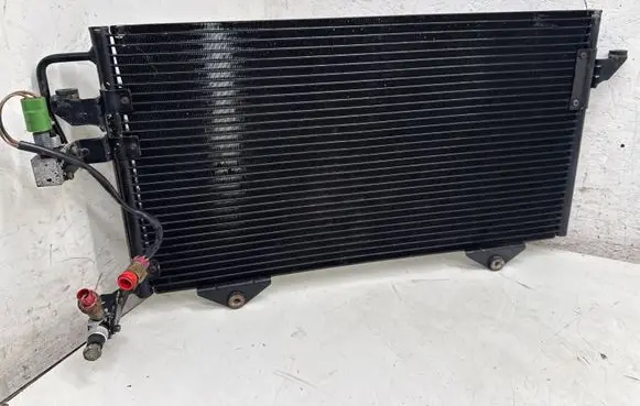 Audi 80 90 S2 B4 A/C cooling radiator (condenser) 8A0260401D