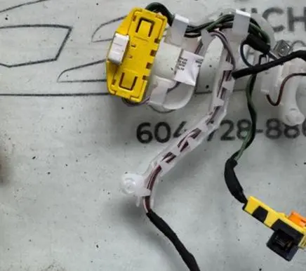 Volkswagen Golf VII Airbag squib ring wiring 4H0972208D 4H0972206D