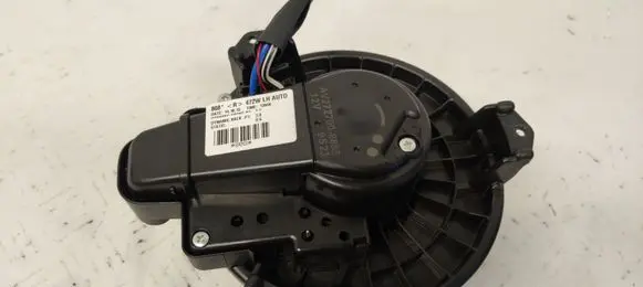Toyota Auris E180 Heater fan/blower AV2727008085
