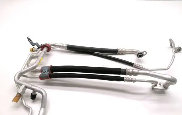 Air conditioning (A/C) pipe/hose
