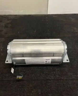 BMW 5 E60 E61 Passenger airbag 397039708121 600955100G 06B139UA02756