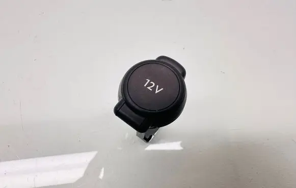 Toyota Proace 12 V Socket (front) 980185097700