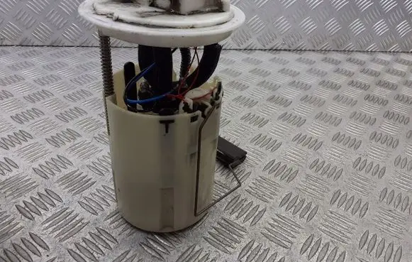 Fiat Croma Mechanical fuel pump 0580303080