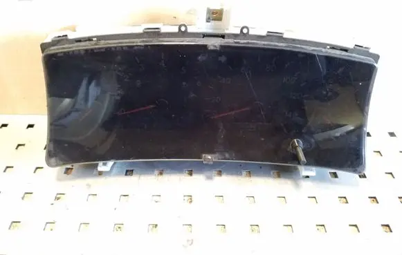 Toyota Corolla E120 E130 Speedometer (instrument cluster) 8380002C90