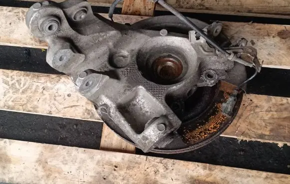 Jaguar F-Pace Rear wheel hub