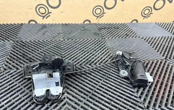 Volvo XC90 Tailgate/trunk/boot lock/catch/latch 31462203