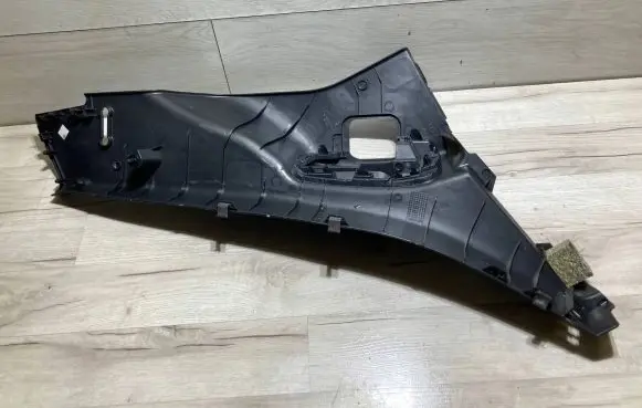 Nissan Micra K14 Side skirt rear trim 84953-5FA0A-a