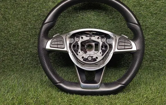 Mercedes-Benz C W205 Steering wheel A0004604003 EUMSL3Q7