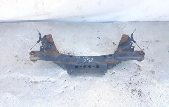 Toyota Avensis T250 Front subframe
