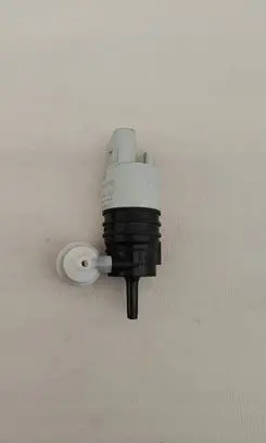 Mercedes-Benz C W205 Windscreen/windshield washer pump A2058660000