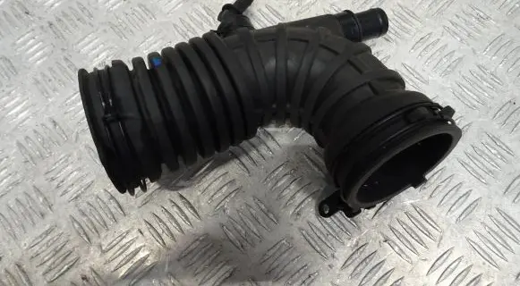 Hyundai i20 Active Air intake hose/pipe 28130-Q0300