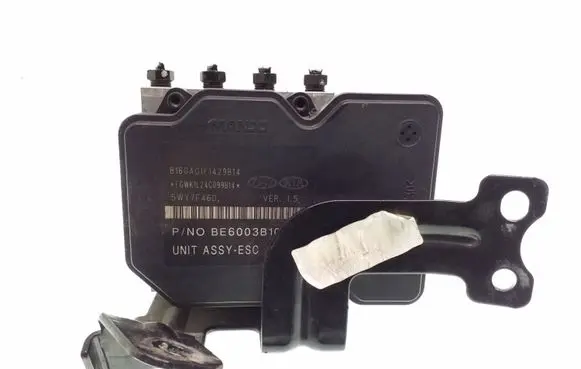 Hyundai ix35 ABS Pump 589202Y350