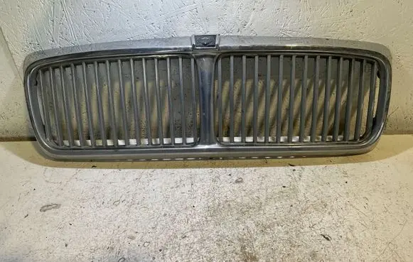 Jaguar XJ SERIE 3 Front bumper upper radiator grill