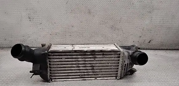 Citroen C5 Intercooler radiator 9645682880