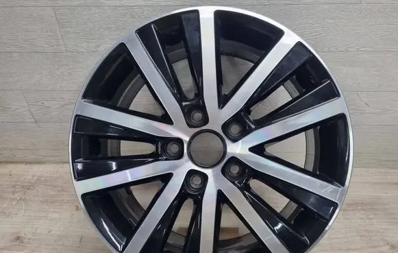 Volkswagen Multivan T6 R17 alloy rim 7E0601025L