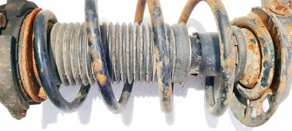 Skoda Octavia Mk2 (1Z) Front coil spring 