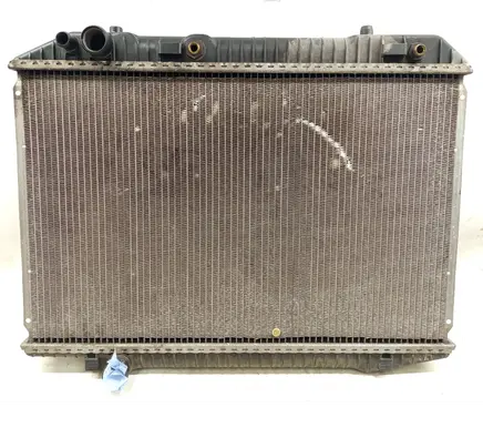 Mercedes-Benz S W126 Coolant radiator 1265004803 A1265004803 1265003303