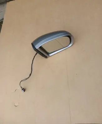 Mercedes-Benz C W203 Front door electric wing mirror 413133418