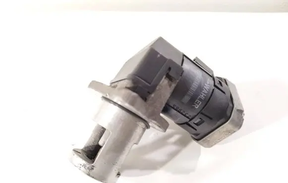 Mercedes-Benz C W203 EGR valve A64614060 A6461400760 A6461400460
