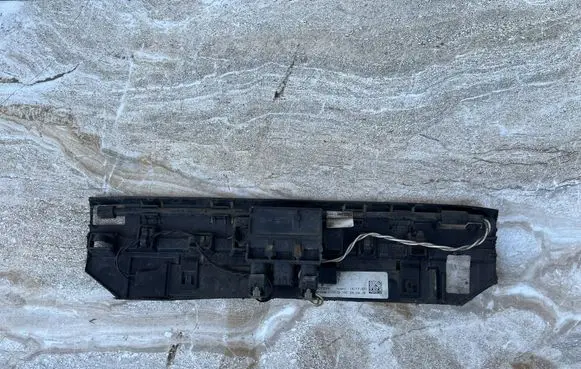 Maserati Levante Tailgate/trunk control unit/module C64890-103 670034880 670109049