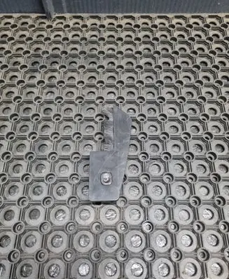 Tailgate opening switch