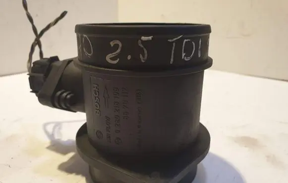 Volvo V70 Mass air flow meter 0280218108 8670112