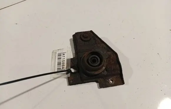 Toyota Auris 150 Radiator mount bracket
