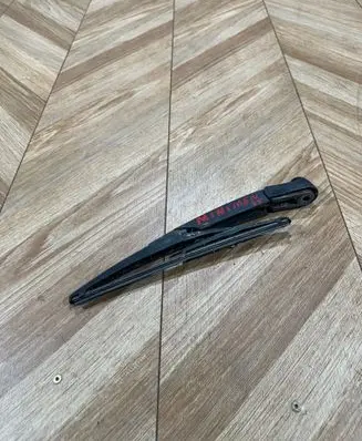 Mini One - Cooper R50 - 53 Rear wiper blade arm 7044625