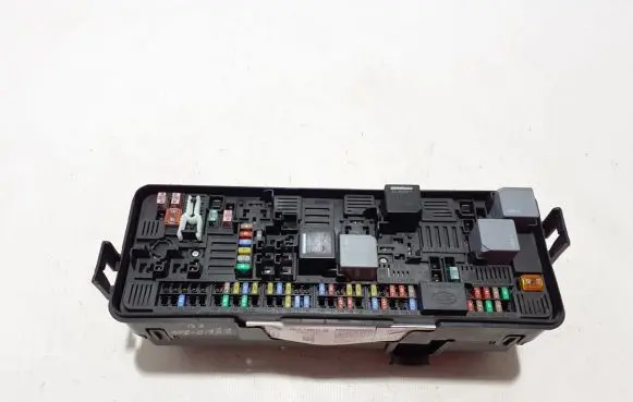 Land Rover Range Rover L405 Fuse module JPLA14N030AC