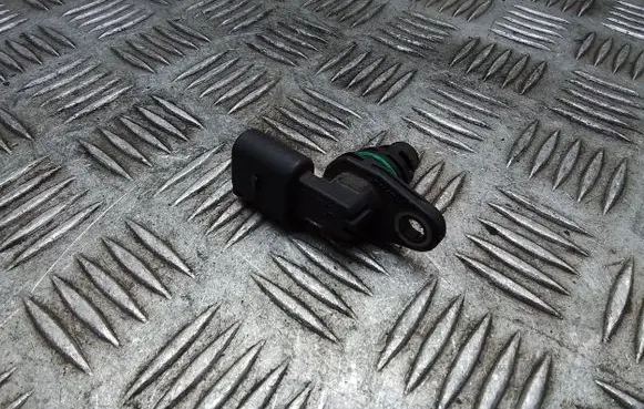 Skoda Octavia Mk2 (1Z) Camshaft position sensor 030907601E