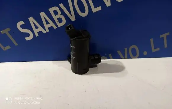 Volvo V70 Windscreen/windshield washer pump 9169611